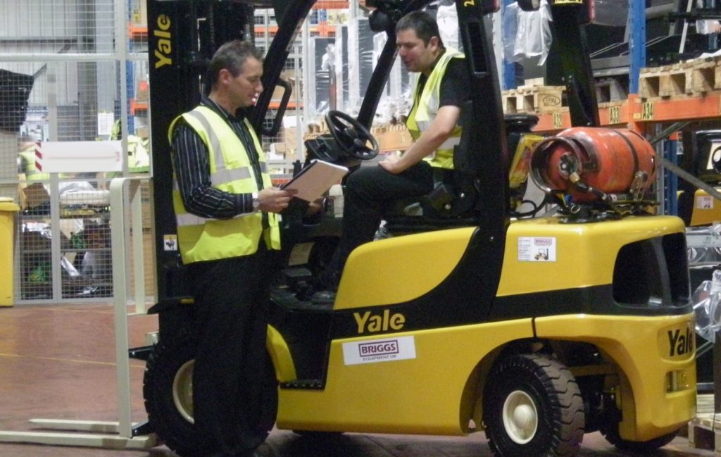 Forklift Trainer Qualifications D2000 Safety